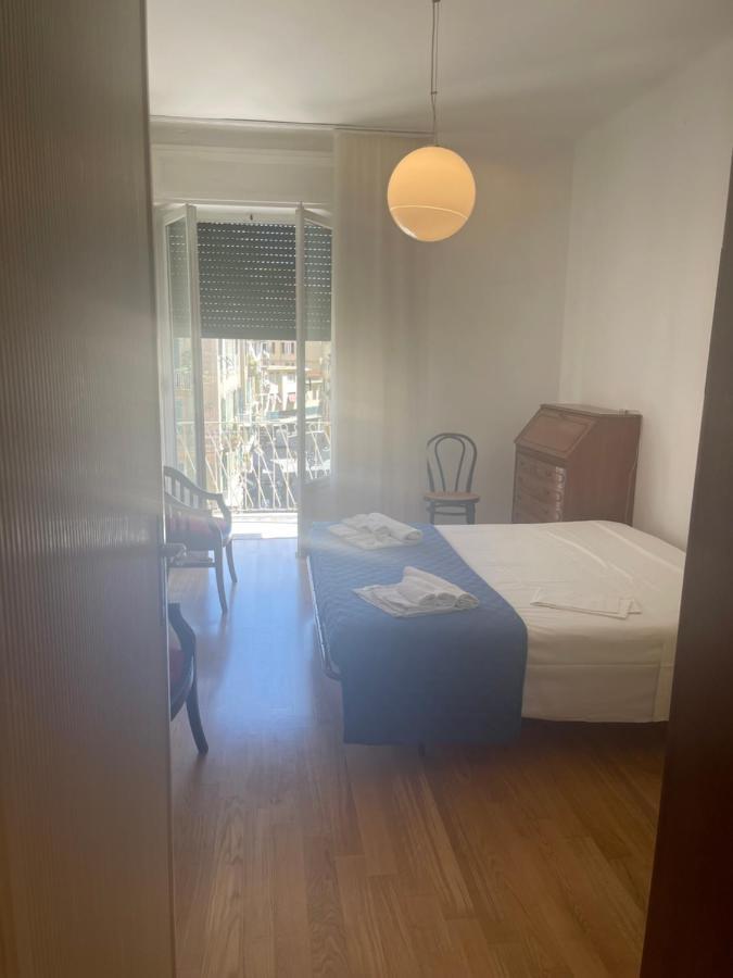 Central Home 斯培西亚 外观 照片